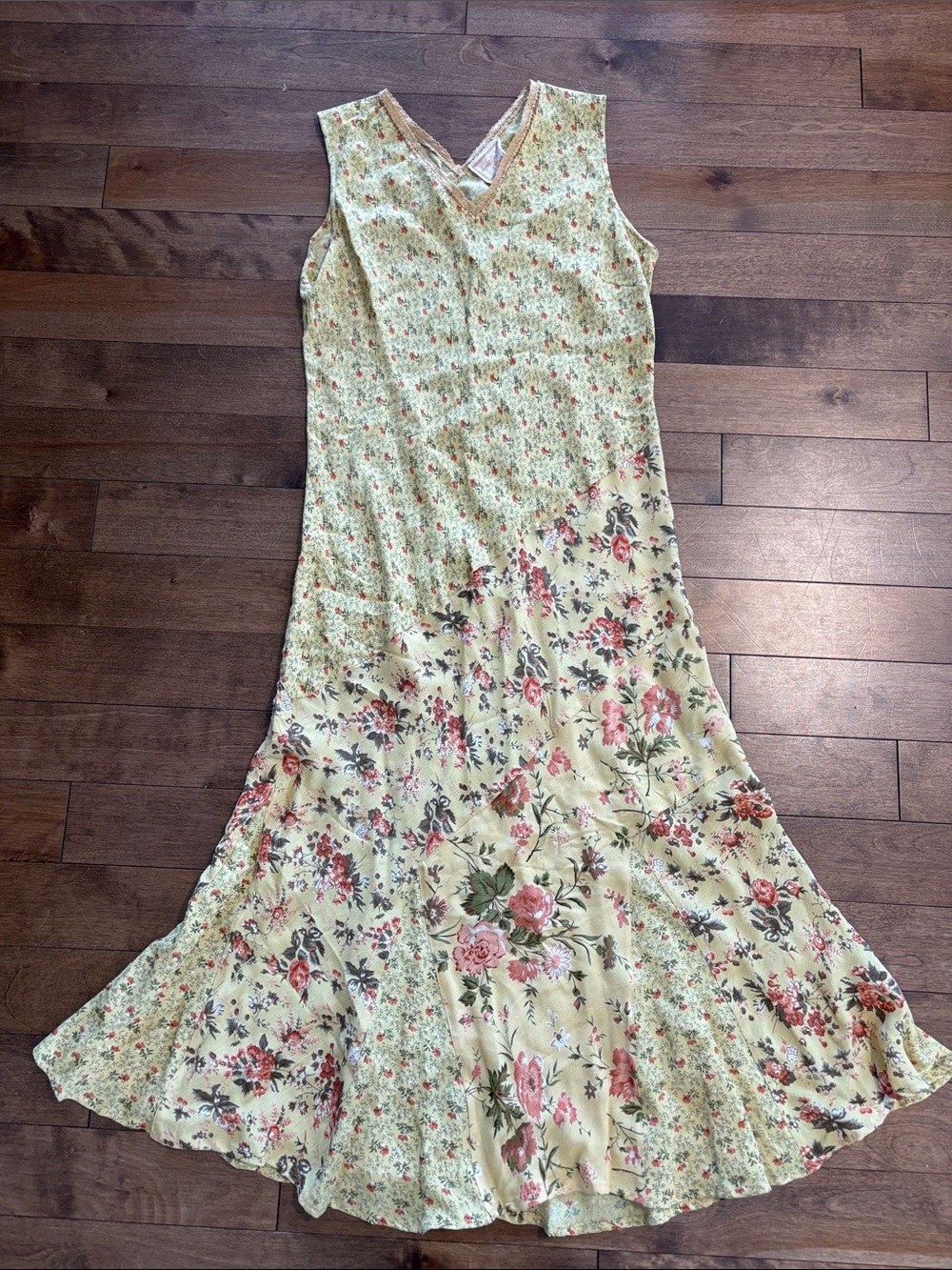 Vintage Patchwork April Cornell Pale Yellow Floral V-Neck Slip Dress